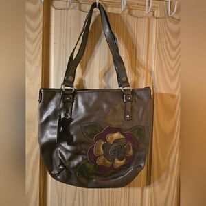 Silver with flowers Relic purse